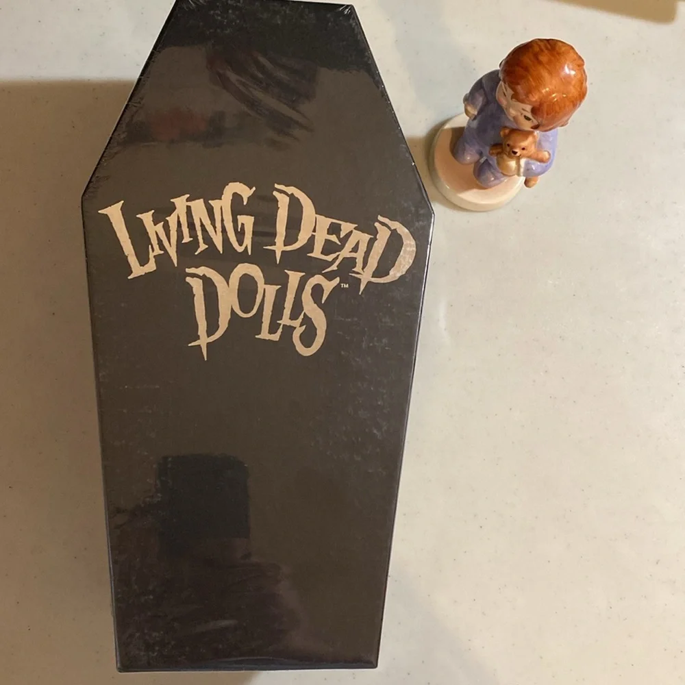 Living Dead Dolls LDD Series 4 Lulu